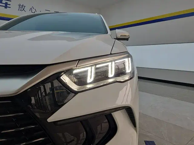 BYD Song Pro — Фото автомобиля 5
