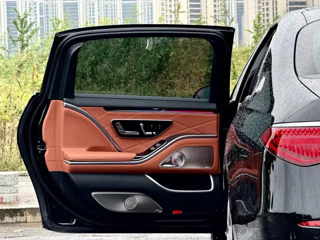 Mercedes-Benz Maybach S-Class — Фото автомобиля 13