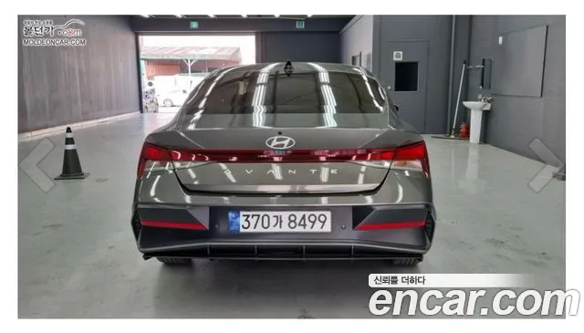 Hyundai Avante CN7 — Фото автомобиля 4