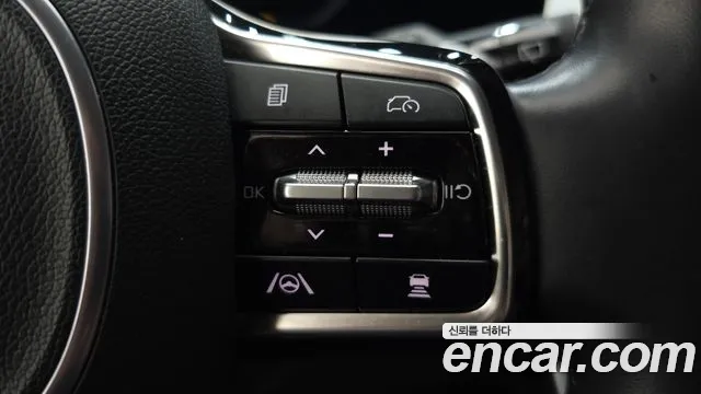 Kia Carnival 4th Gen — Фото автомобиля 22