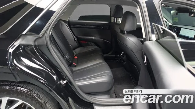Hyundai Grandeur GN7 — Фото автомобиля 17