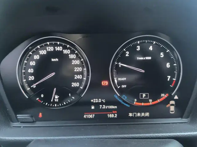 BMW 1 Series — Фото автомобиля 14