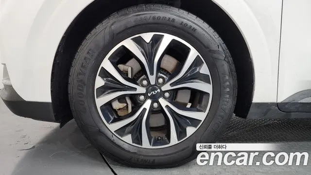 Kia Canival Carnival 4 поколение Дизель 9 мест Prestige — Фото автомобиля 5