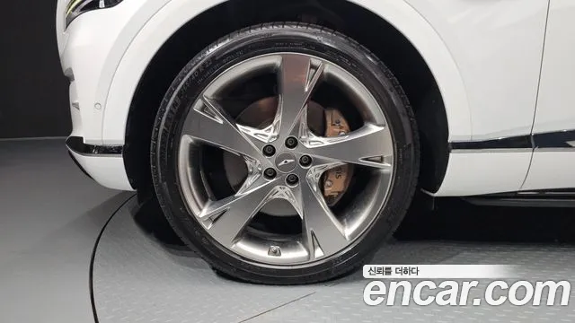 Genesis GV80 3.5T Бензин AWD — Фото автомобиля 3