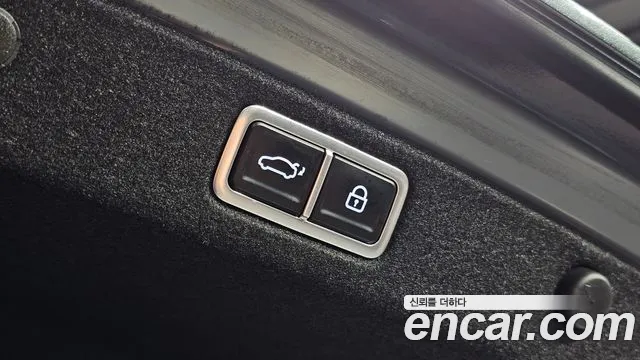 Hyundai Grandeur GN7 — Фото автомобиля 20