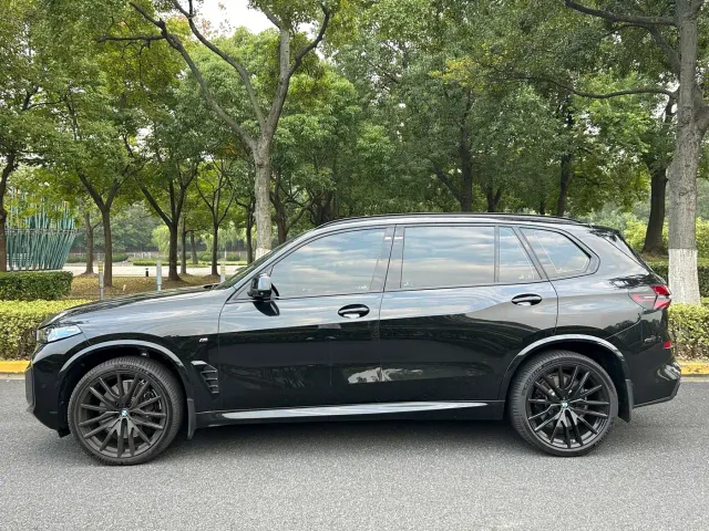 BMW X5 — Фото автомобиля 5