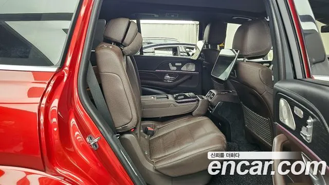 Mercedes-Benz GLS-Class — Фото автомобиля 10