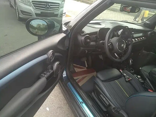 MINI Hatch — Фото автомобиля 15