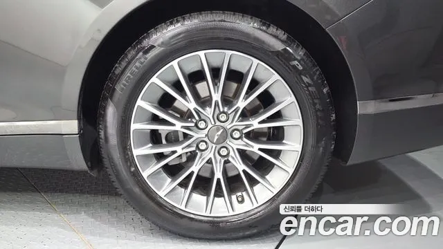 Genesis G80 RG3 — Фото автомобиля 6