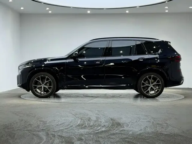 BMW X5 — Фото автомобиля 5