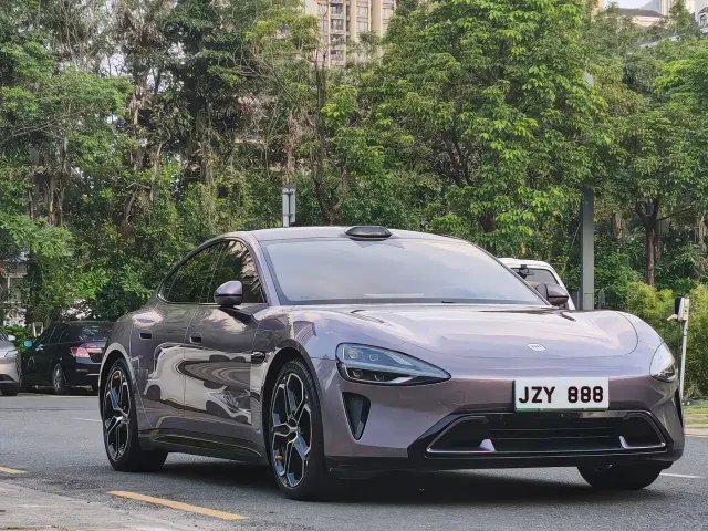 Xiaomi Auto Xiaomi SU7 2024 AWD Extended Range Advanced Smart Driving Max Edition — Фото автомобиля 3