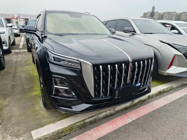 Hongqi HS5 — Фото автомобиля 3