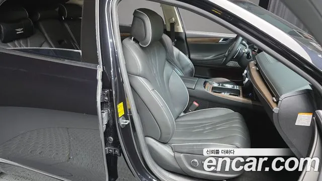 Genesis G80 RG3 — Фото автомобиля 16