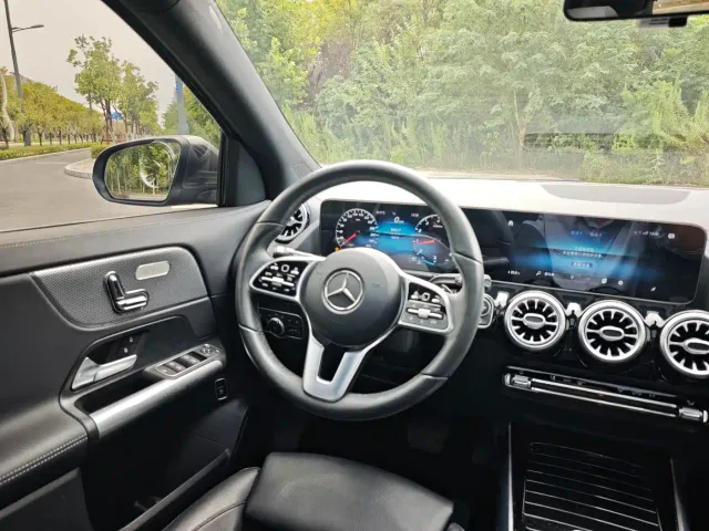 Mercedes-Benz GLA-Class — Фото автомобиля 20