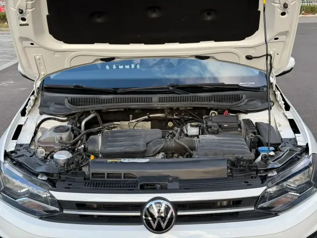Volkswagen Polo — Фото автомобиля 13