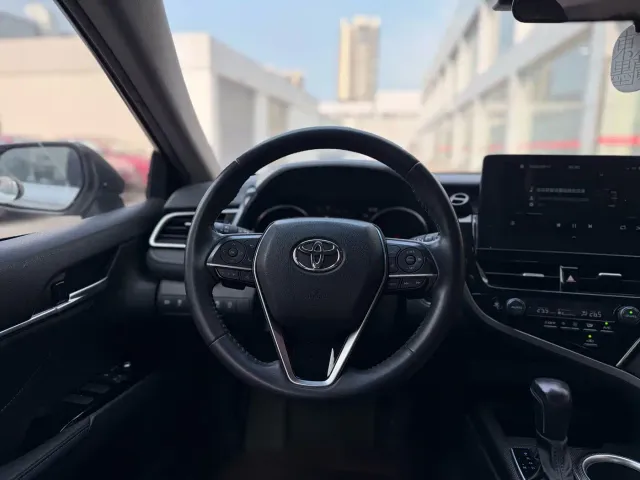 Toyota Camry — Фото автомобиля 7