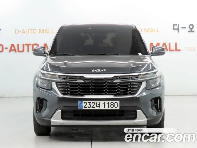 Kia Seltos Новый Seltos Бензин 1.6 турбо 2WD — Фото автомобиля 4