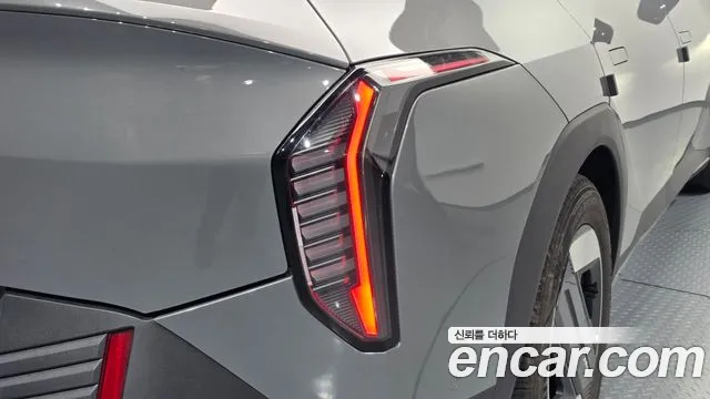 Kia EV4 — Фото автомобиля 22