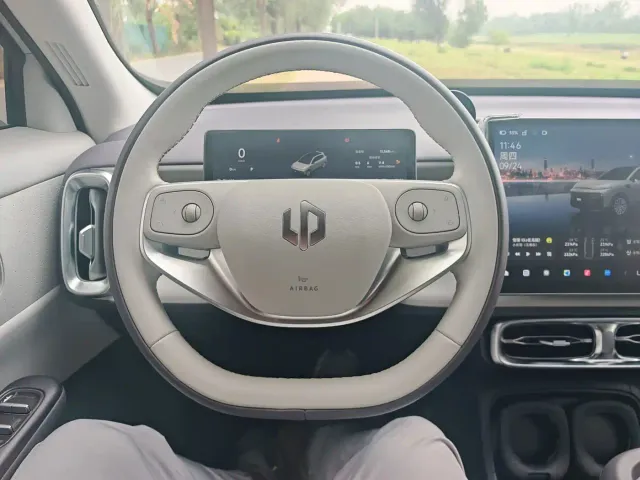 Leapmotor Leapmotor B10 2025 600 Joy Edition — Фото автомобиля 15