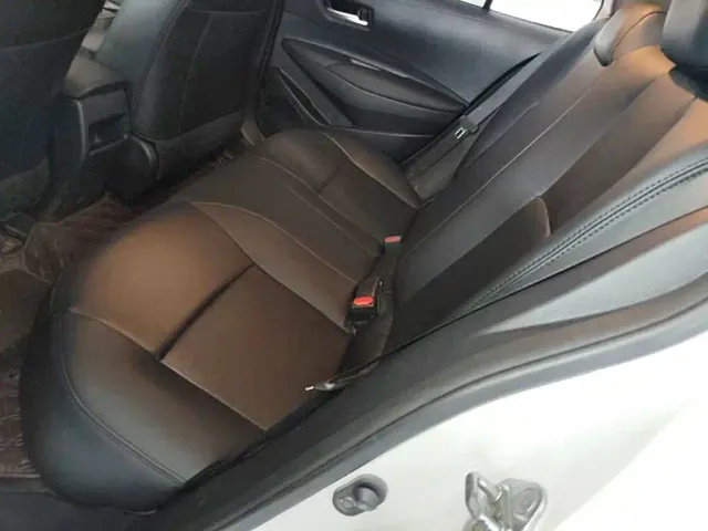 Toyota Corolla — Фото автомобиля 16