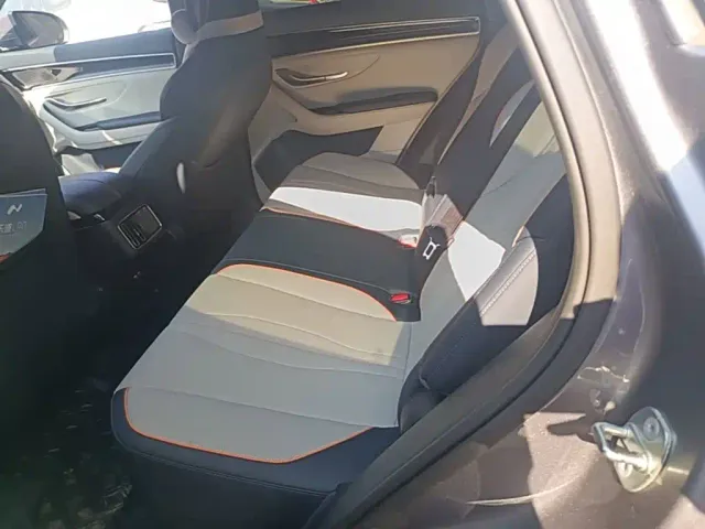 BYD Song PLUS — Фото автомобиля 16