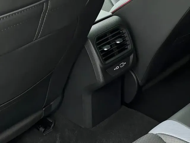 Volkswagen Lamando 2023 Lamando L 280TSI DSG Super Spicy Flagship Edition — Фото автомобиля 16