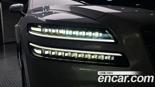 Genesis GV80 — Фото автомобиля 7