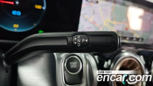 Mercedes-Benz EQB X243 — Фото автомобиля 9