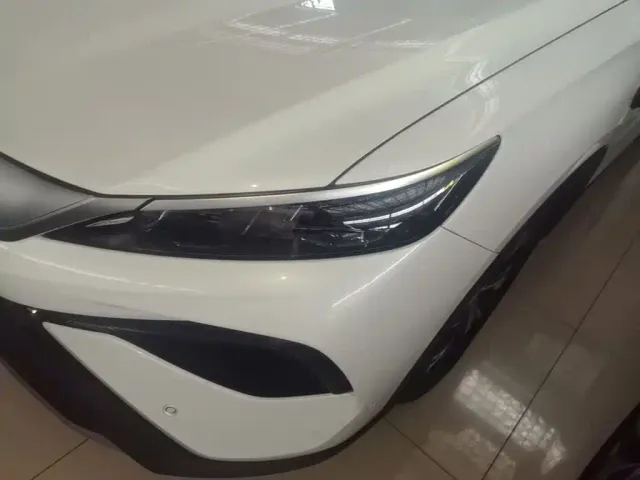BYD Song Pro — Фото автомобиля 23