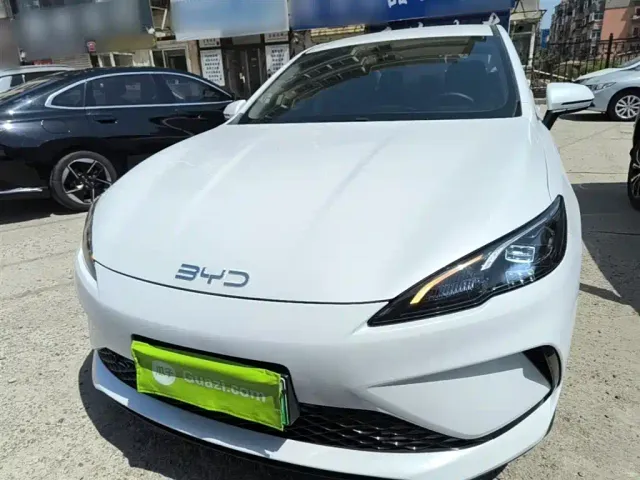 BYD Seal 05 DM-i — Фото автомобиля 2
