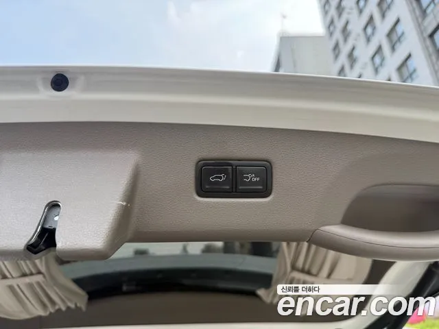 Kia Canival Carnival 4 поколение Дизель 9 мест Hi-Limousine — Фото автомобиля 20