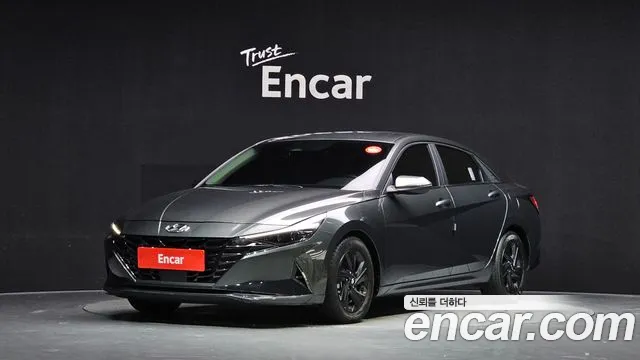Фотография автомобиля — Hyundai Avante CN7