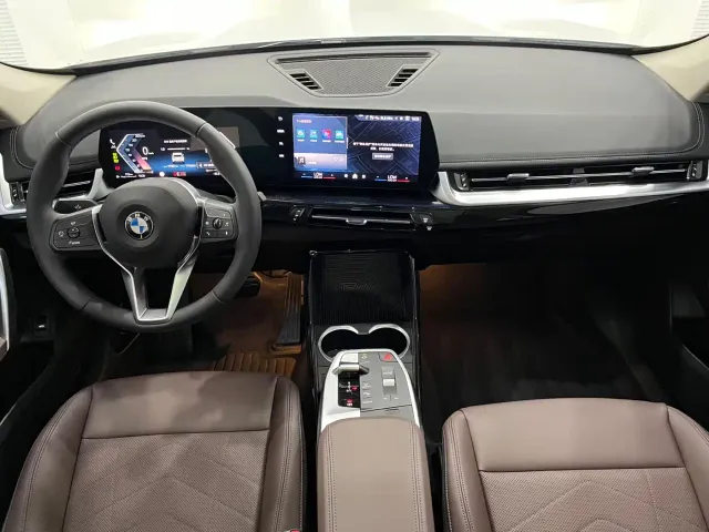 BMW X1 — Фото автомобиля 4