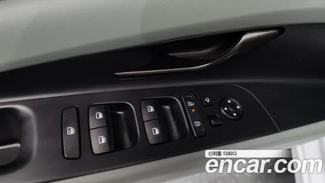Hyundai Avante CN7 — Фото автомобиля 28
