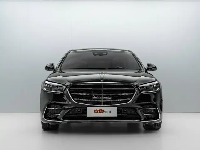 Mercedes-Benz S-Class — Фото автомобиля 2