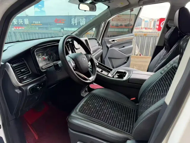 GAC Trumpchi M8 — Фото автомобиля 5