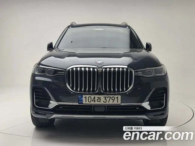 BMW X7 G07 — Фото автомобиля 3