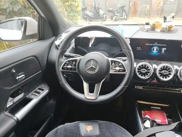 Mercedes-Benz GLA-Class — Фото автомобиля 2