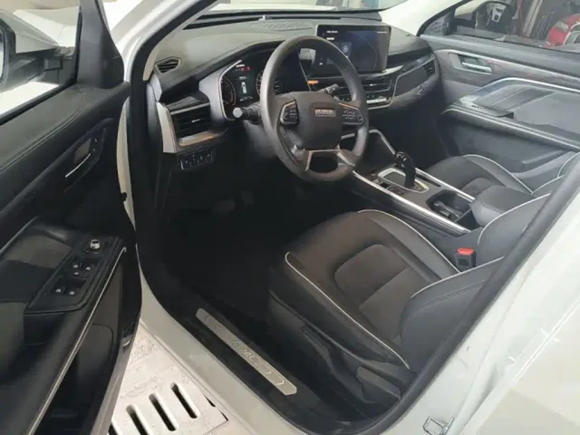 Haval H6 — Фото автомобиля 15
