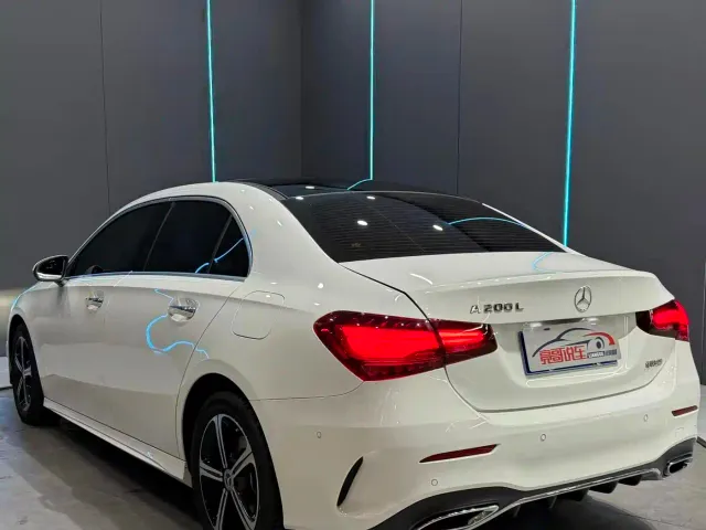 Mercedes-Benz A-Class — Фото автомобиля 6