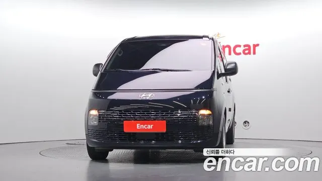 Hyundai Staria — Фото автомобиля 3