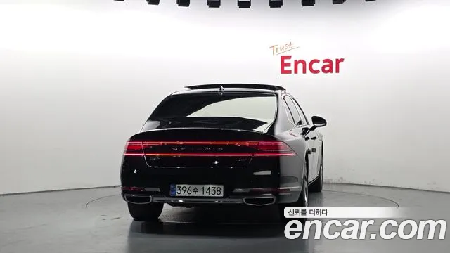 Genesis G90 RS4 — Фото автомобиля 4