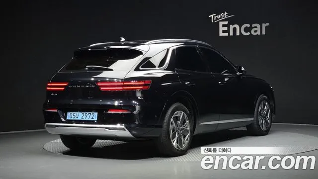 Genesis GV70 Electrified — Фото автомобиля 2