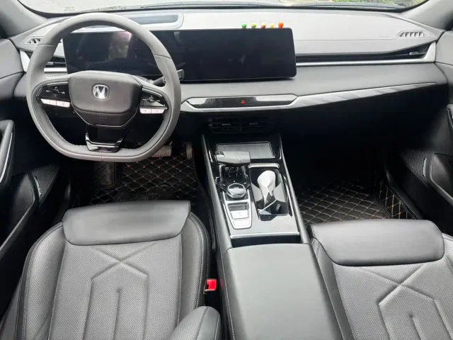 Changan Raeton Plus — Фото автомобиля 7