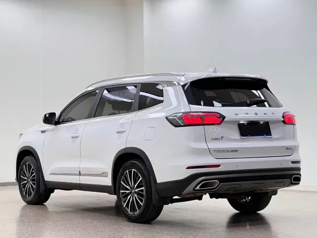 Chery Tiggo 8 PLUS — Фото автомобиля 6