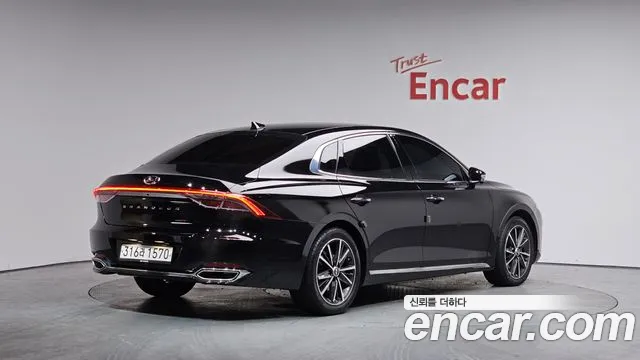 Hyundai Grandeur Новый Grandeur IG 3.0 LPi (Для проката) — Фото автомобиля 2