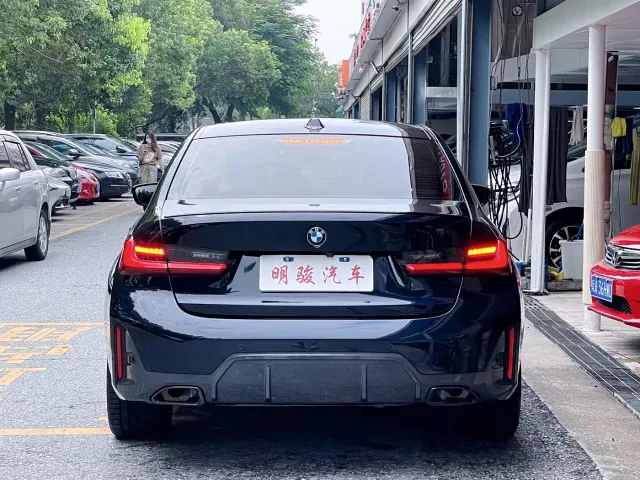 BMW 3 Series — Фото автомобиля 5