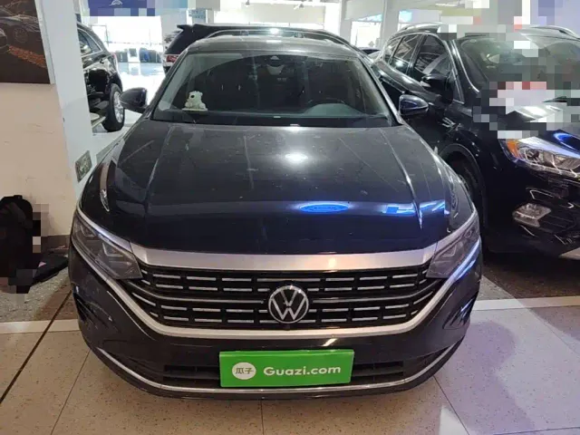 Volkswagen Passat — Фото автомобиля 2