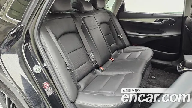 Hyundai Grandeur Новый Grandeur IG — Фото автомобиля 12
