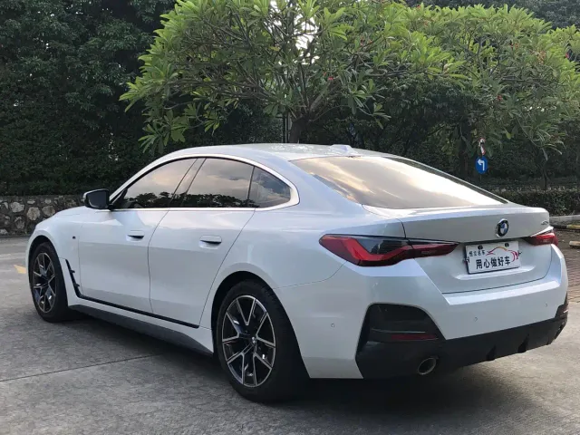 BMW 4 Series — Фото автомобиля 4